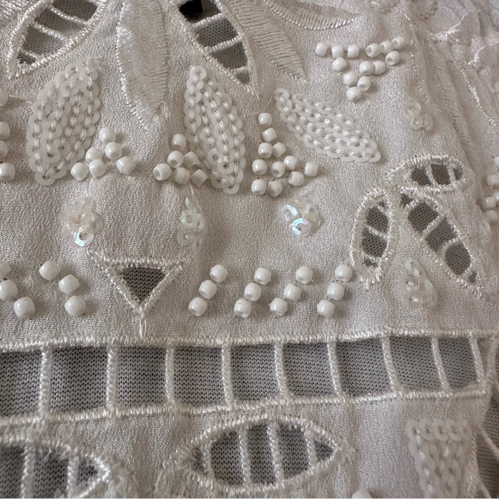 Express Womens White Beaded Lace Trim Cami Top Flowy Soft Size S - Picture 7 of 10